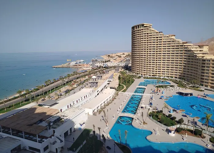 - Porto Sokhna Pyramids Sea View * عين السخنة