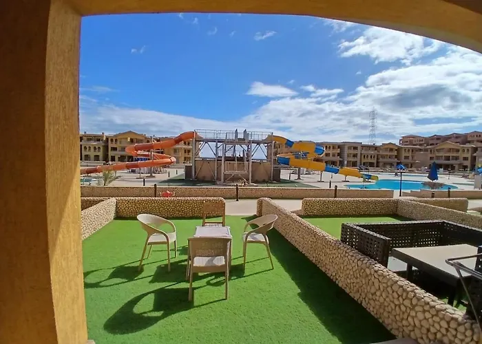 شقة - Porto Sokhna Pyramids Sea View
