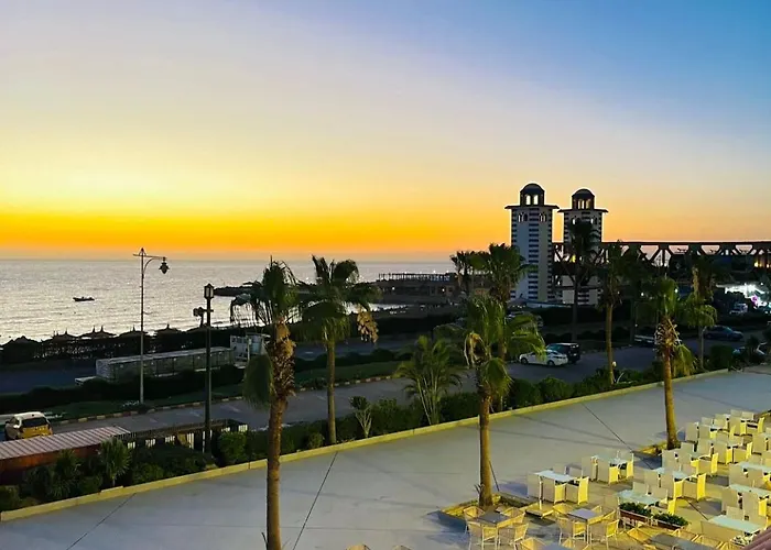 - Porto Sokhna Pyramids Sea View
